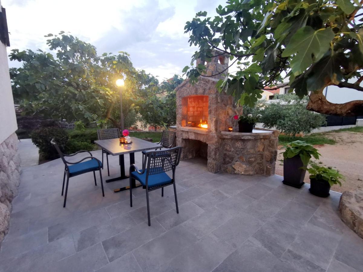 Apartments Marija & Anton 马林斯卡 外观 照片