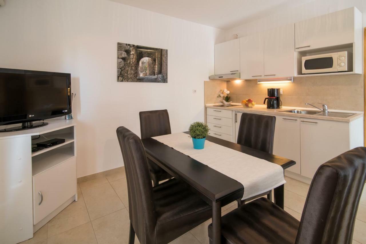 Apartments Marija & Anton 马林斯卡 外观 照片