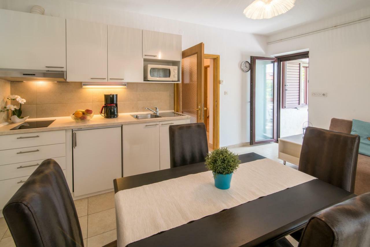 Apartments Marija & Anton 马林斯卡 外观 照片